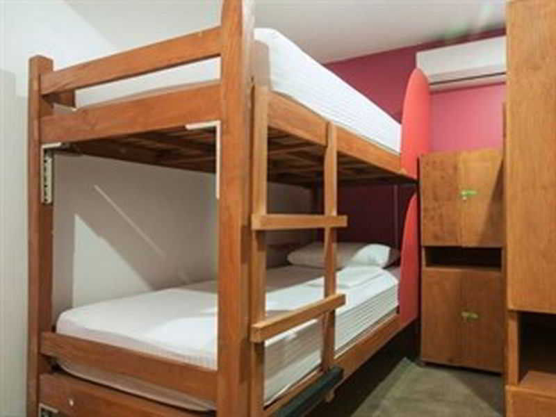 Mnl Boutique Hostel Makati City Extérieur photo
