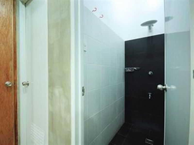 Mnl Boutique Hostel Makati City Extérieur photo